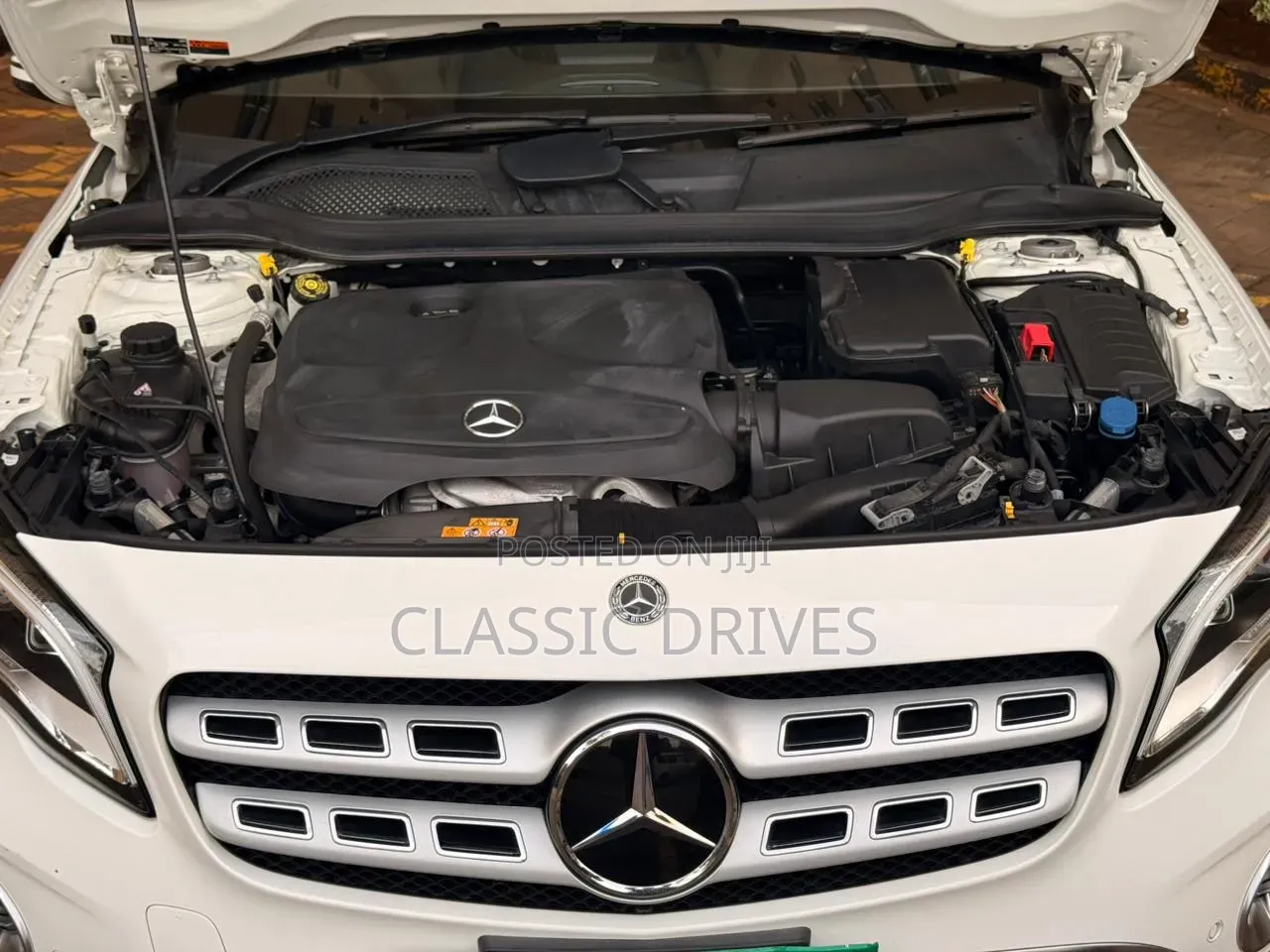 Mercedes-Benz GLA-Class 2019 White