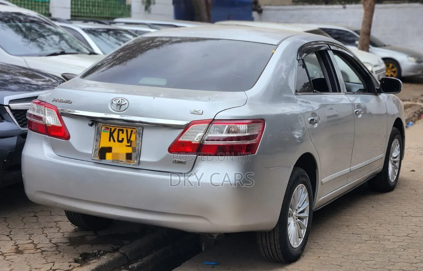 Toyota Premio 2013 Gray