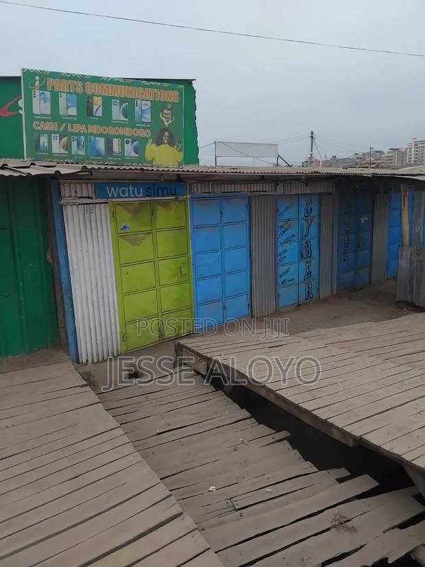 Roadside Shop for Sale - thumbnail 2