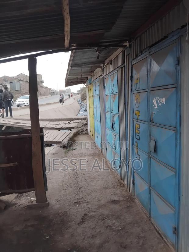 Roadside Shop for Sale - thumbnail 3