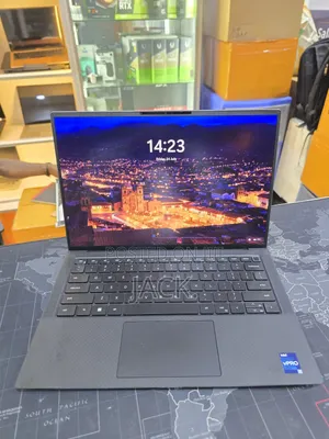 Laptop Dell Precision 5470 32GB Intel Core i7 SSD 512GB