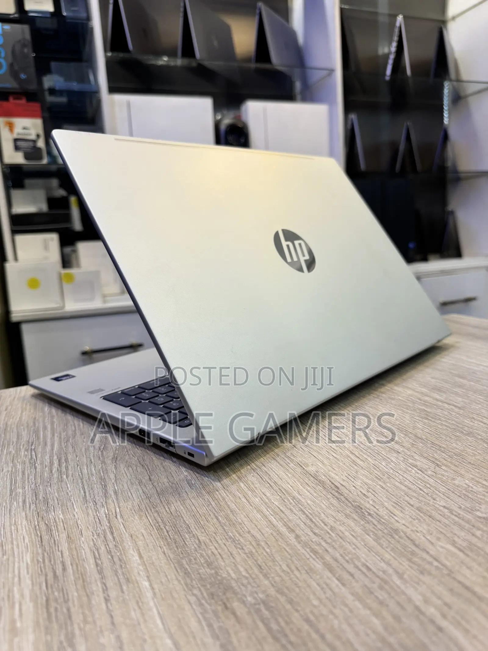 Laptop HP ProBook 460 G11 16GB Intel Core Ultra 7 SSD 512GB