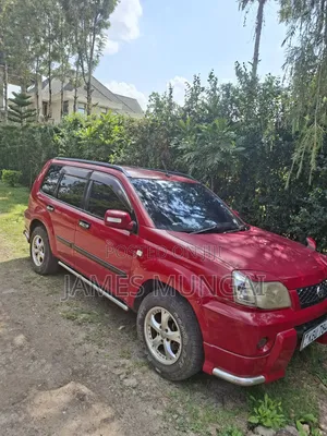 Nissan X-Trail 2006 Red