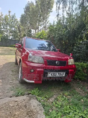 Nissan X-Trail 2006 Red