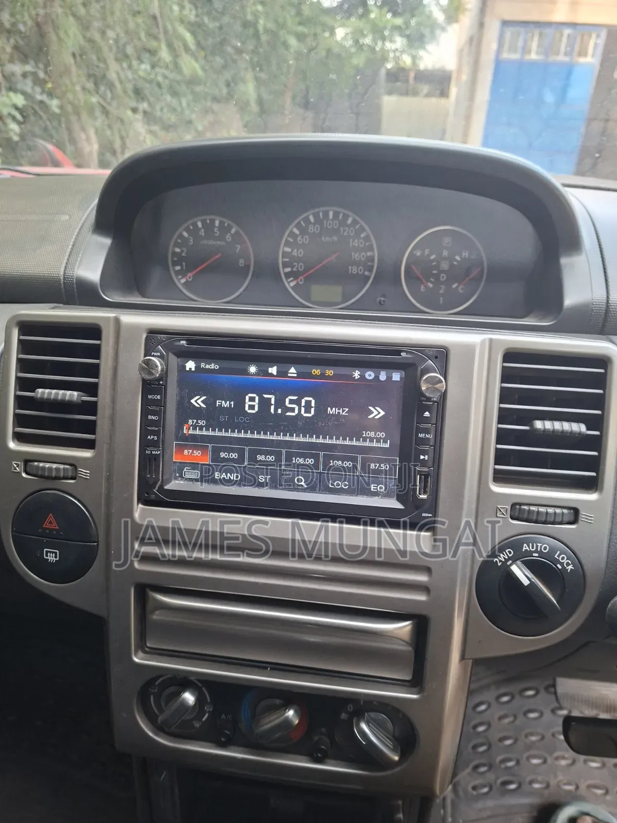 Nissan X-Trail 2006 Red