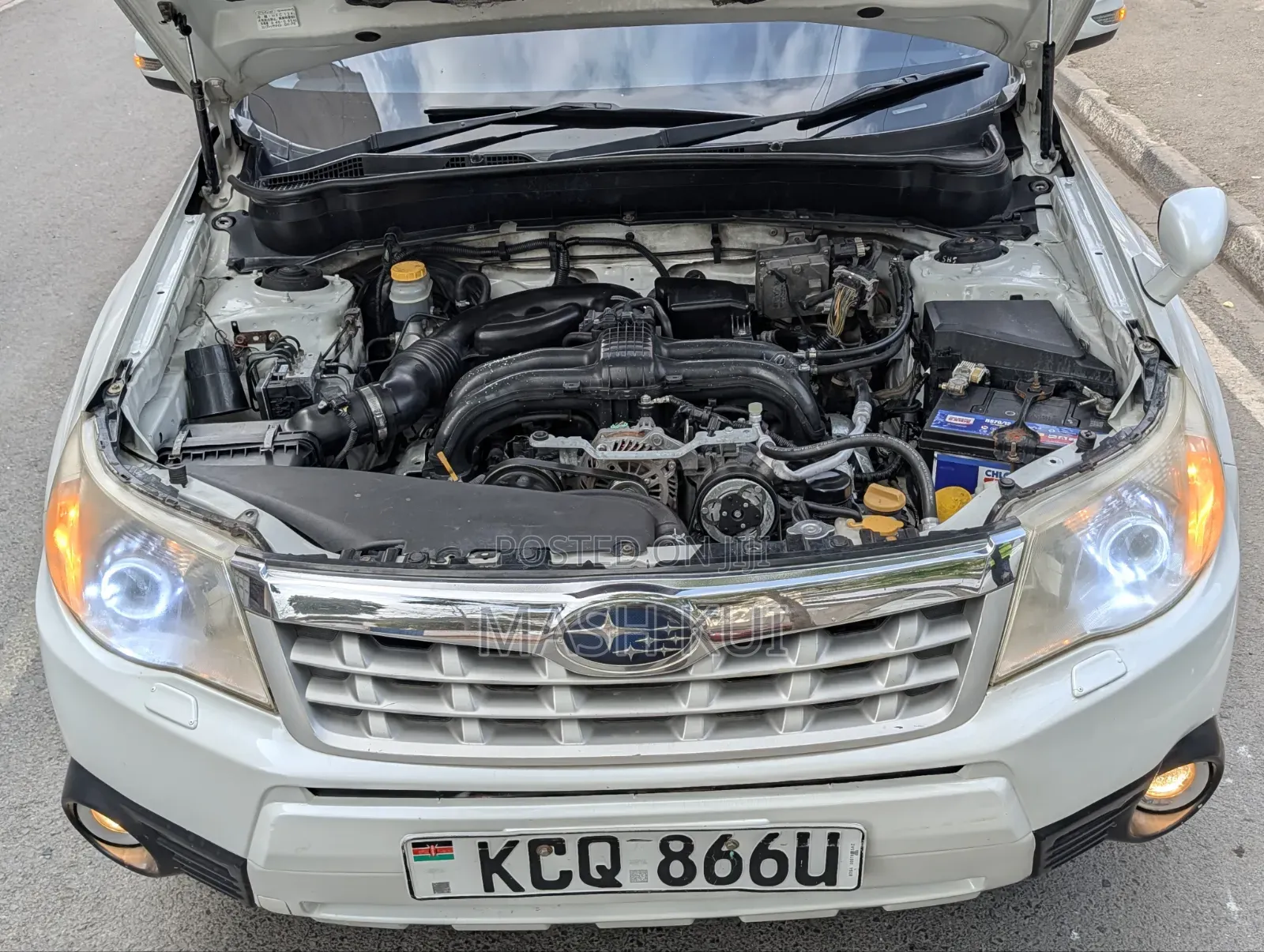 Subaru Forester 2011 Pearl