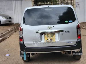 Toyota Probox 2018
