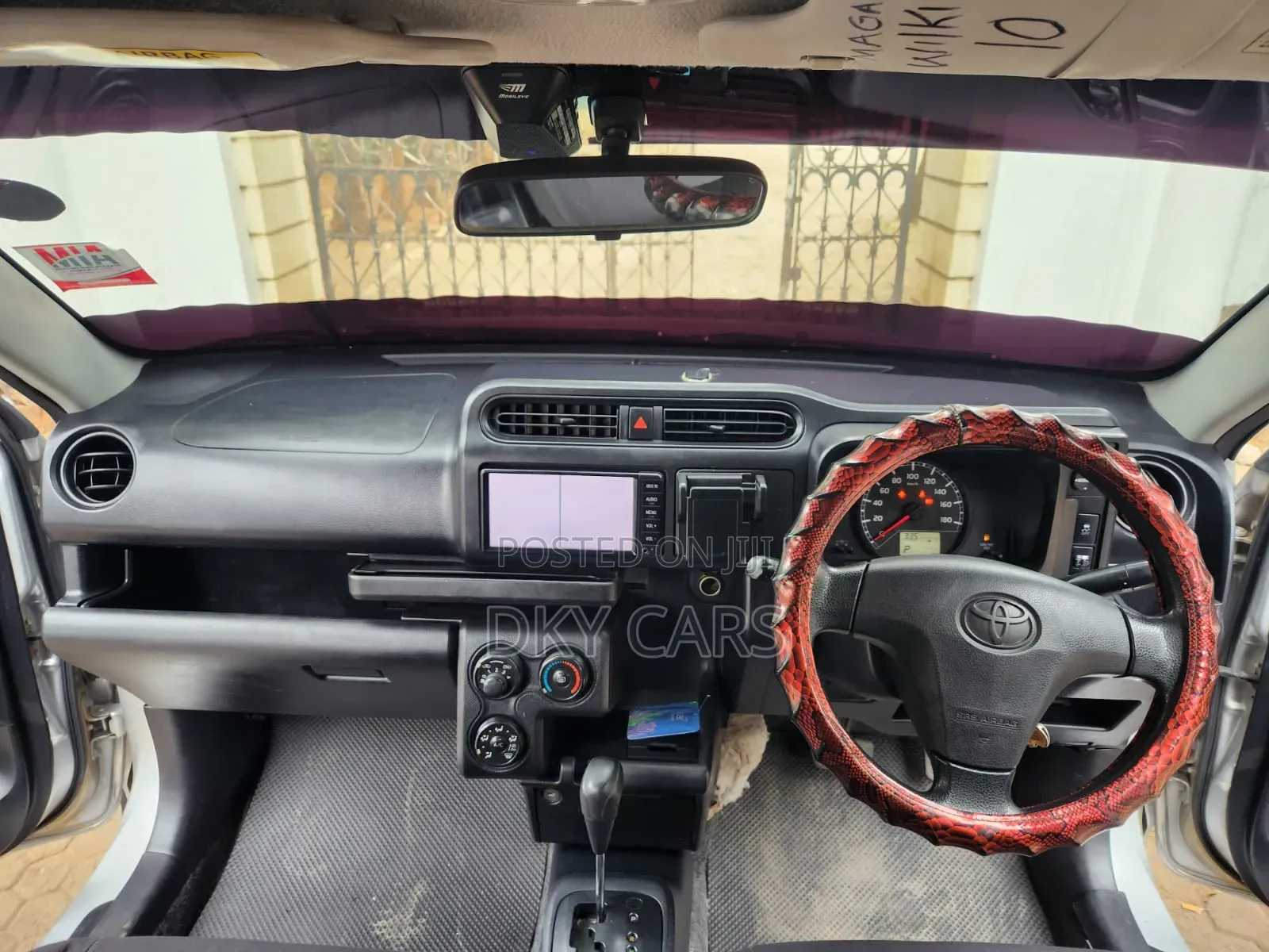Toyota Probox 2018