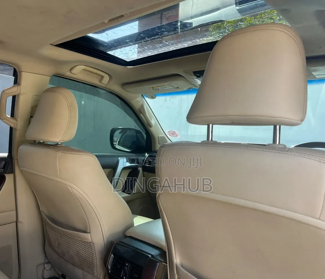 Toyota Land Cruiser Prado 2015 White