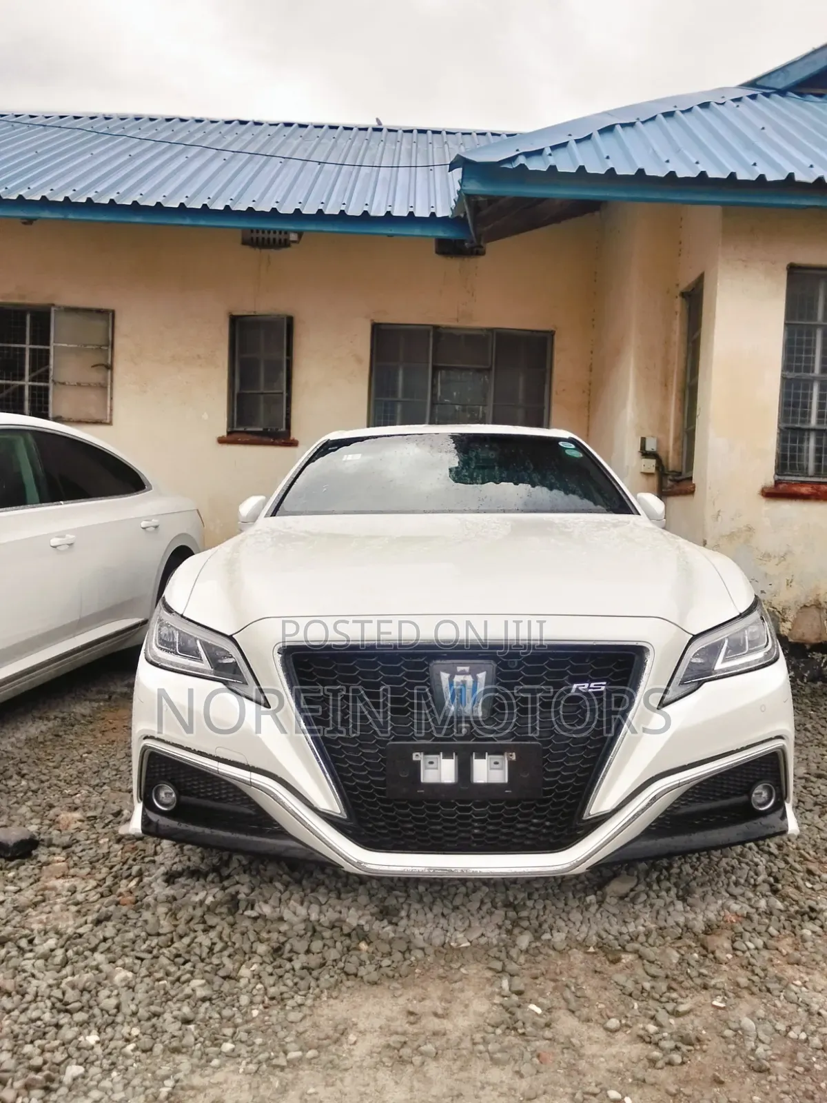 Toyota Crown 2020 Pearl