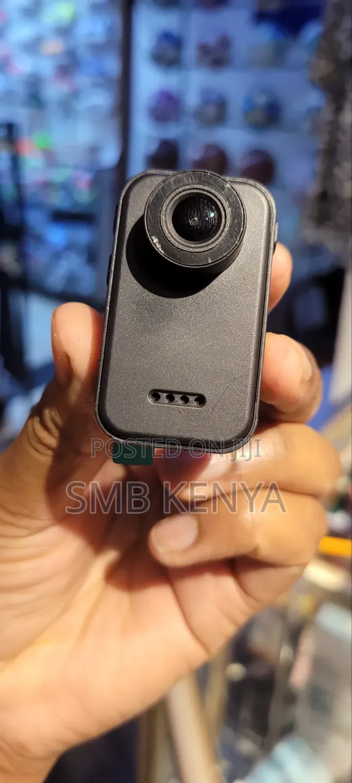 Mini Finger Camera With a 1080p Video Quality