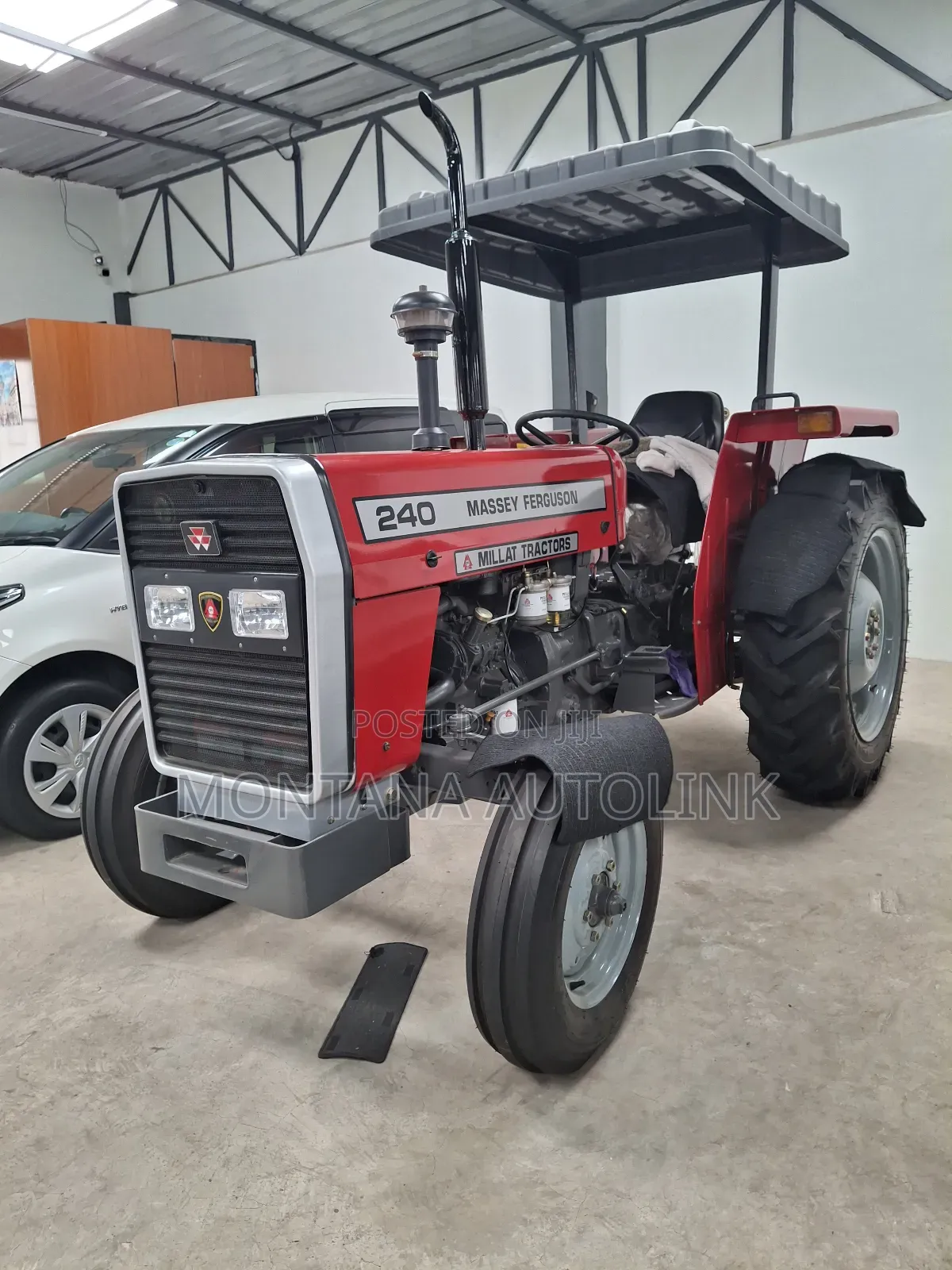 Massey Ferguson 240