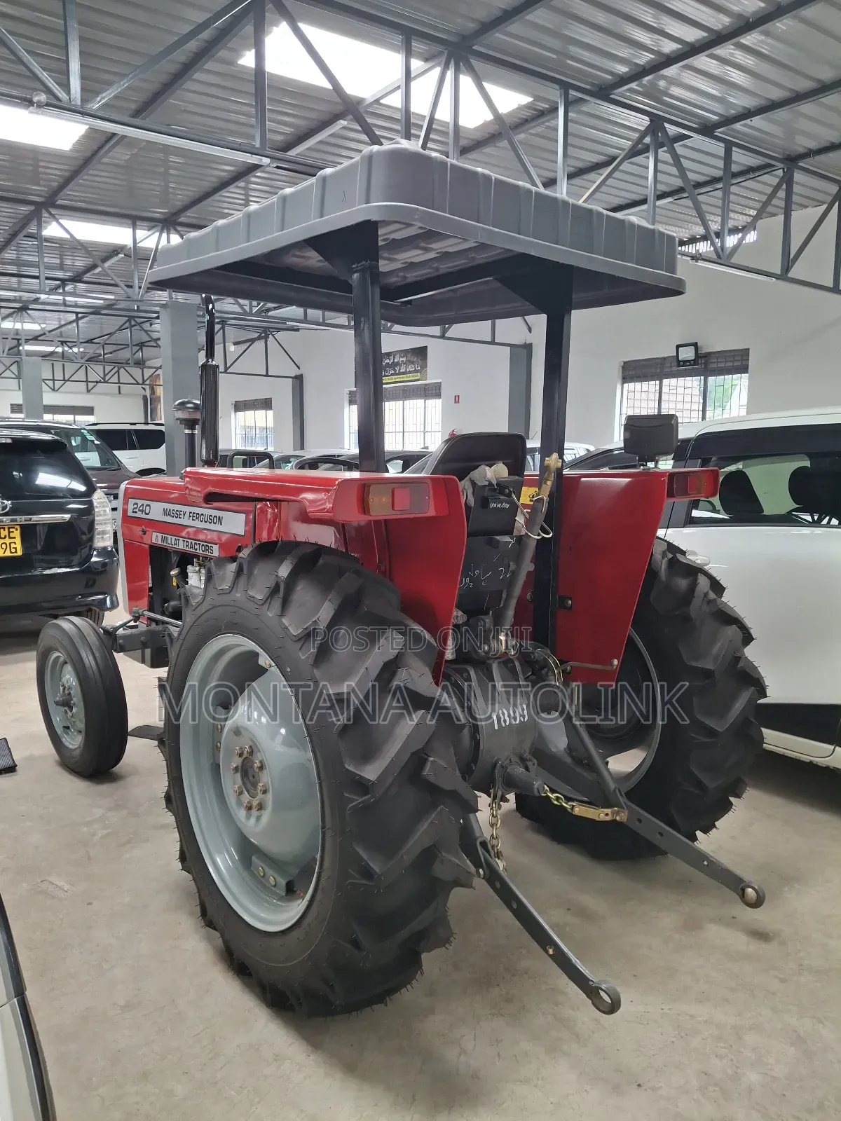 Massey Ferguson 240