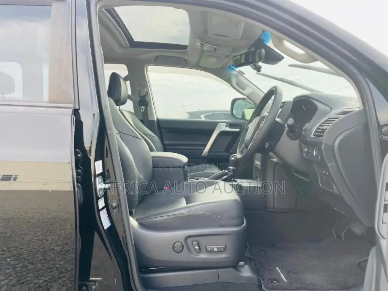 Toyota Land Cruiser Prado 2020