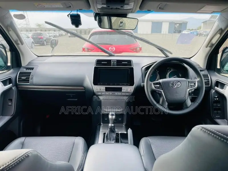 Toyota Land Cruiser Prado 2020