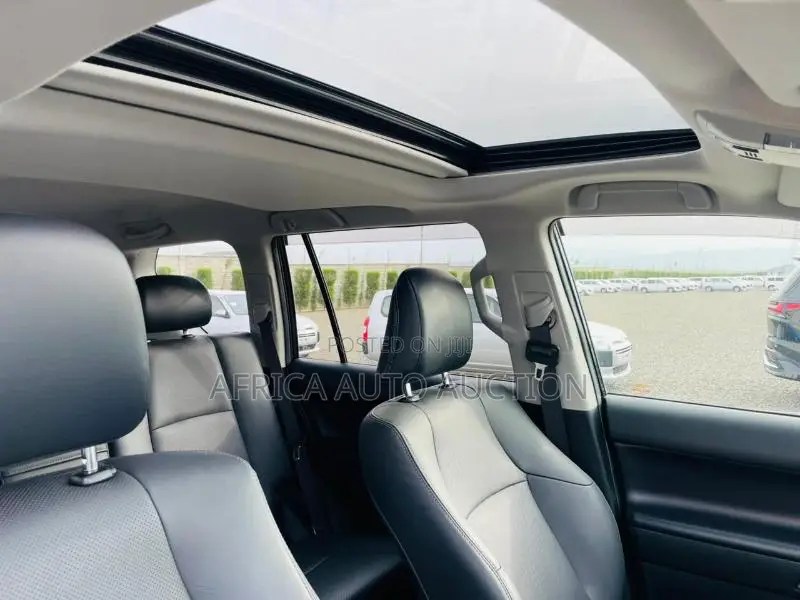 Toyota Land Cruiser Prado 2020