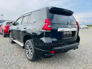 Toyota Land Cruiser Prado 2020