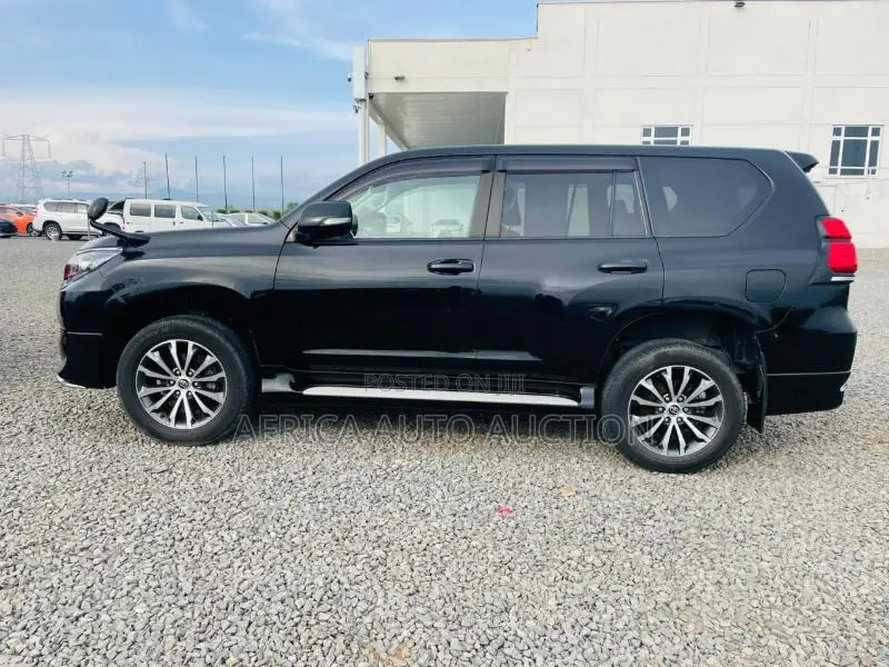 Toyota Land Cruiser Prado 2020