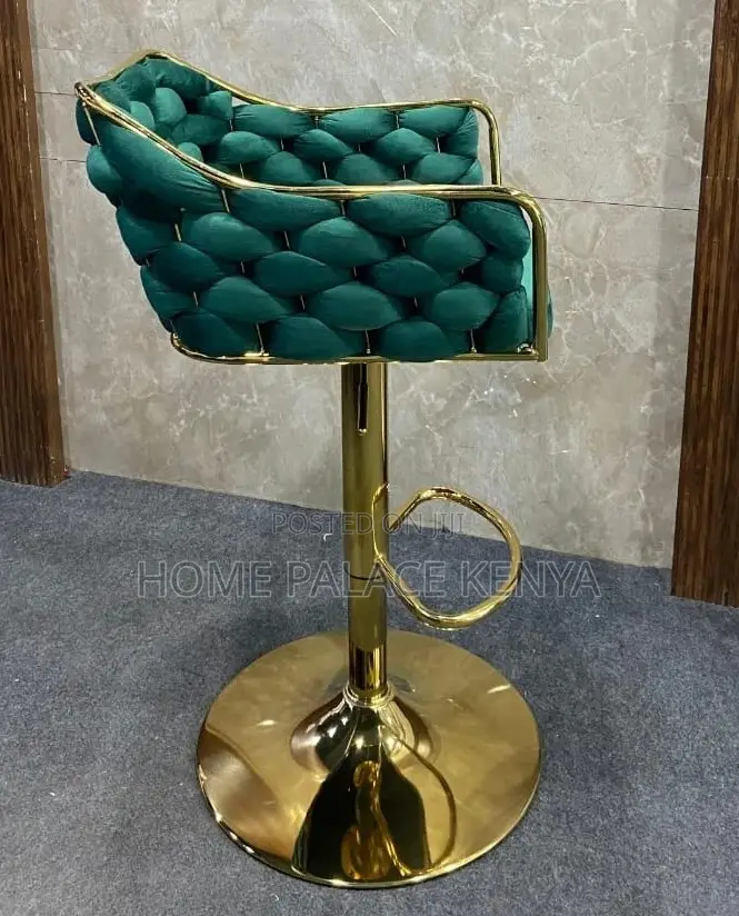 Bar Stool: Fancy Island Bar Chair