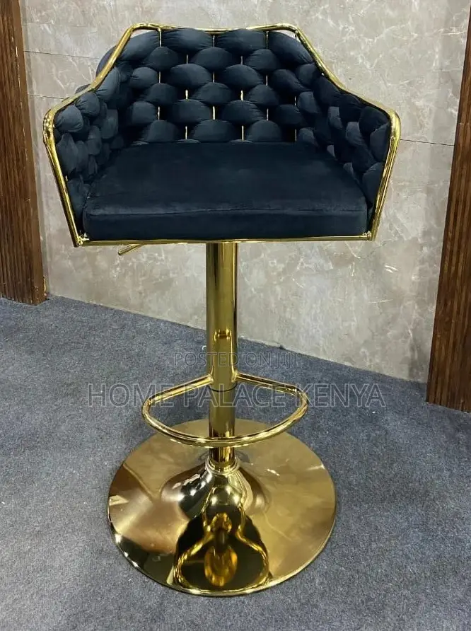 Bar Stool: Fancy Island Bar Chair