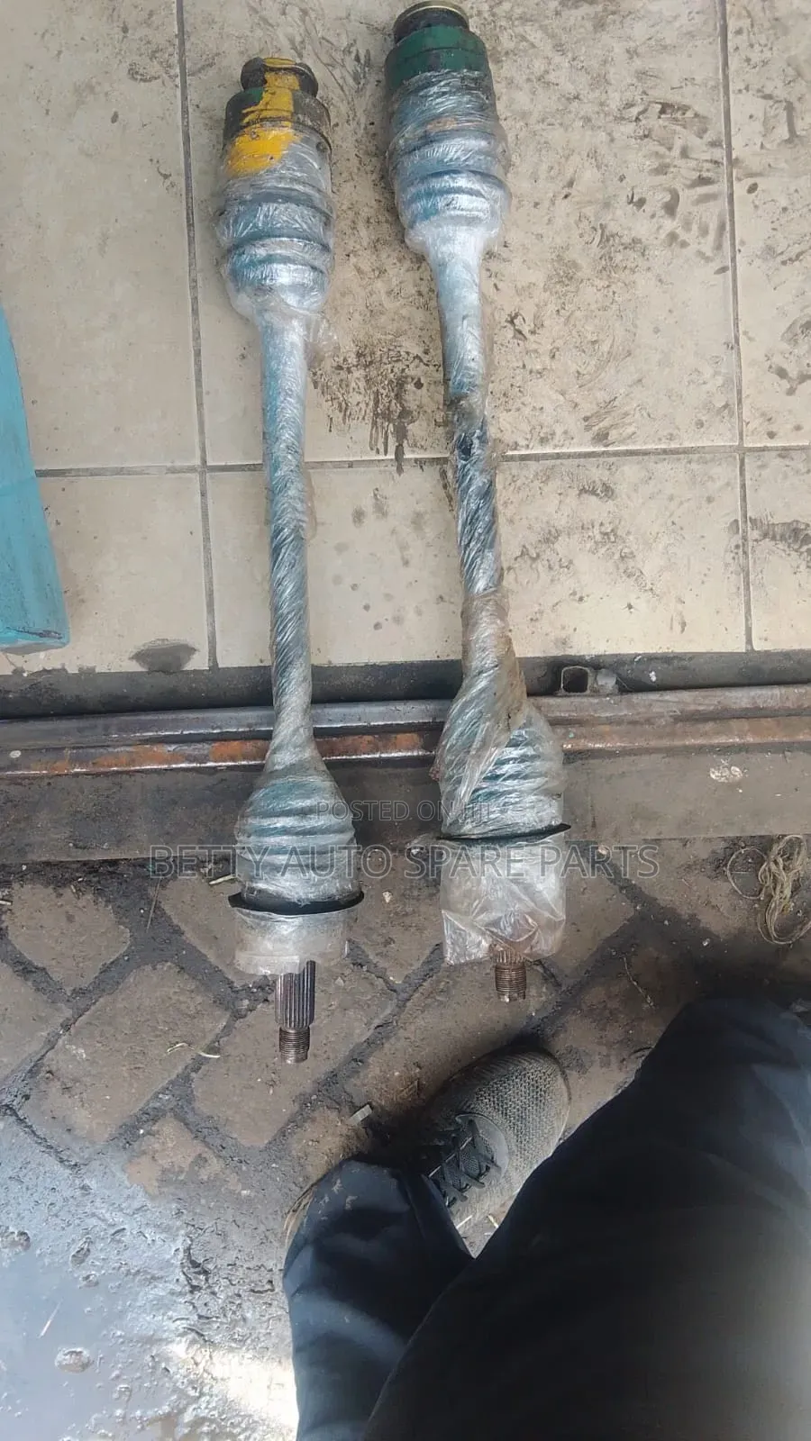 Subaru bH5 Drive Shaft