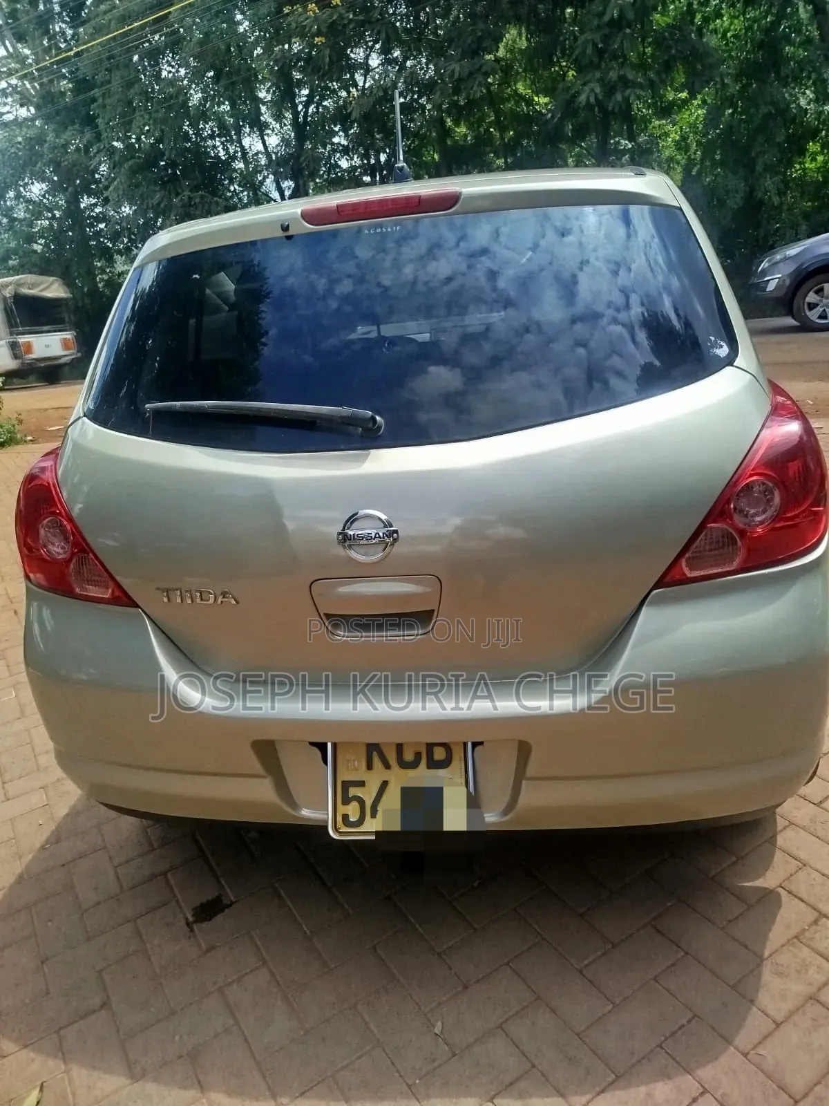 Nissan Tiida 2008 Gold