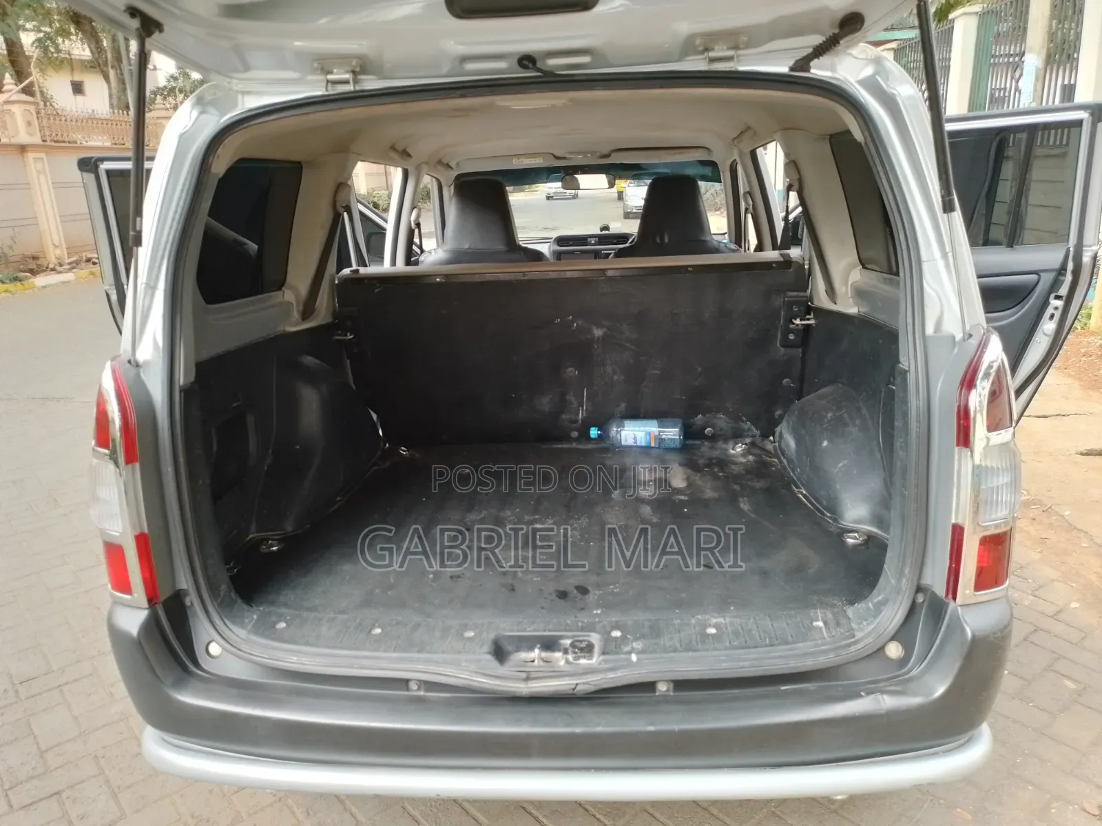 Toyota Probox 2016 Silver