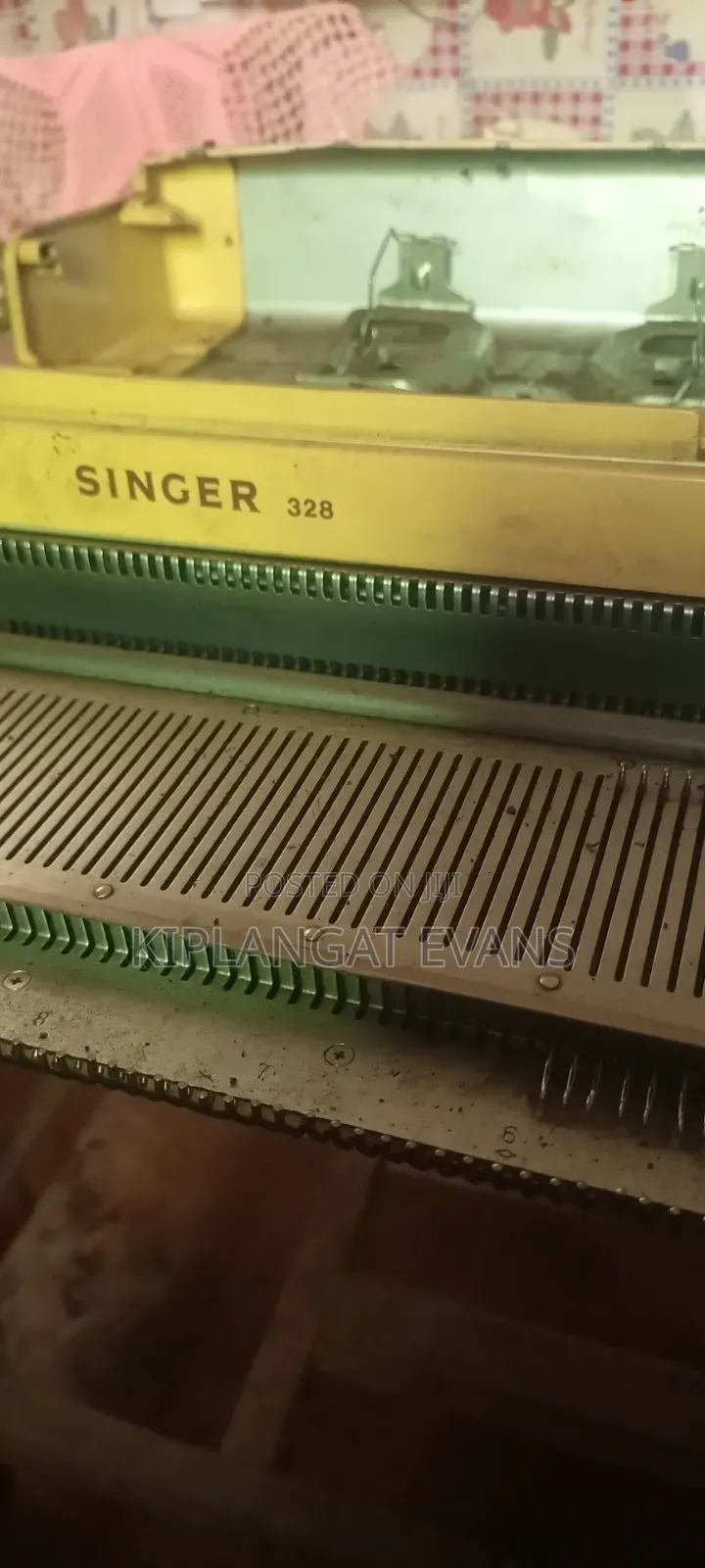 Mechanical Knitting Machine