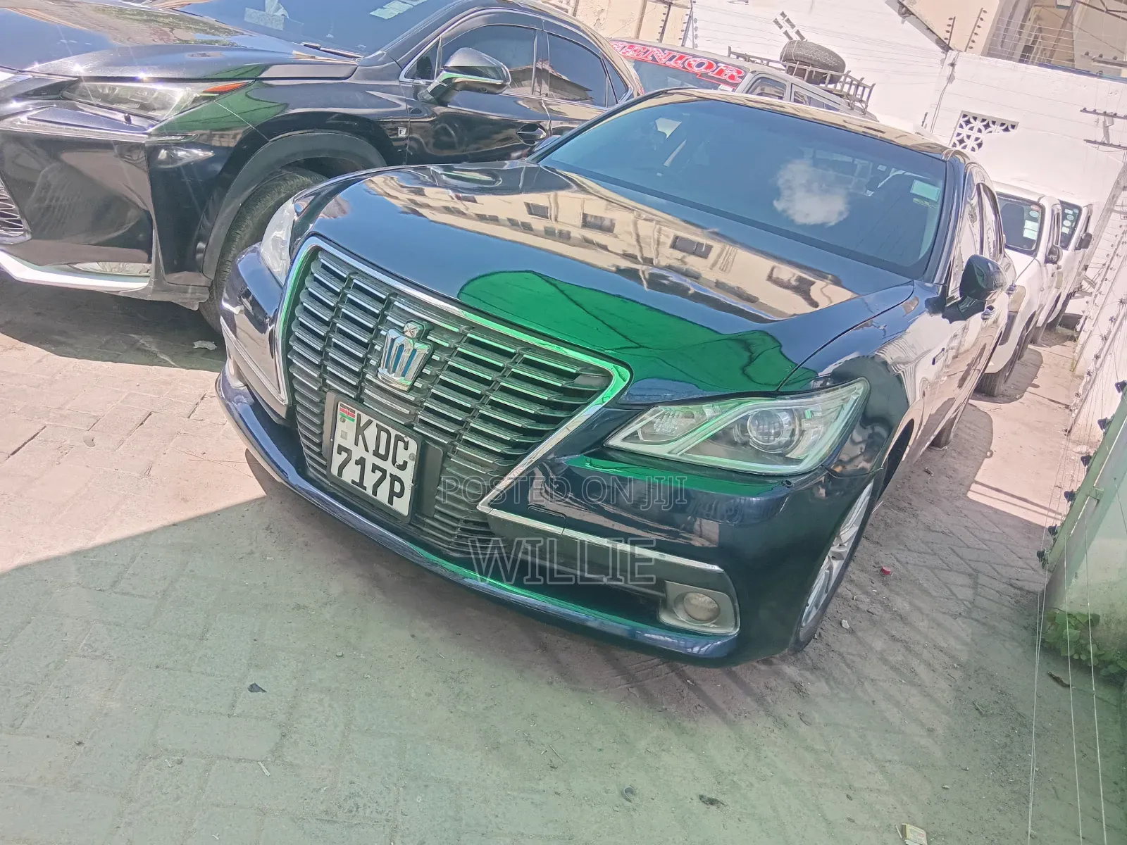 Toyota Crown 2014 Blue