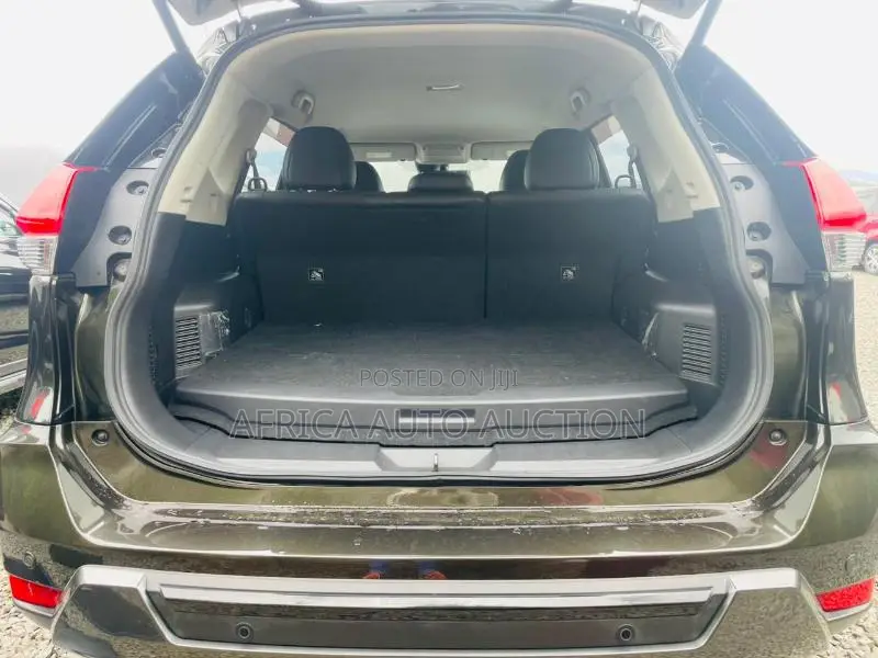 Nissan X-Trail 2019 Gray