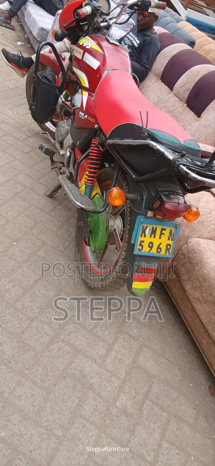 TVS HLX Plus ES 2021 Red