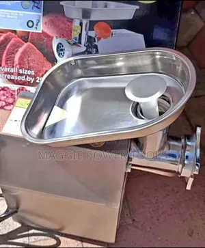Durable 150lgs /Tkm12 Meat Mincer Machine/Electric Meat Mincer