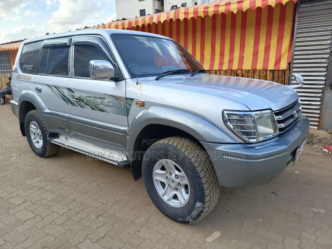 Toyota Land Cruiser Prado 2002 Silver