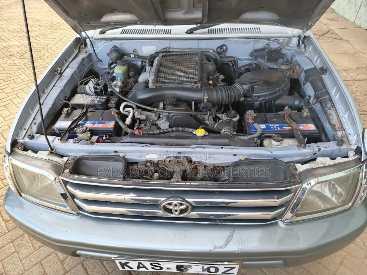 Toyota Land Cruiser Prado 2002 Silver