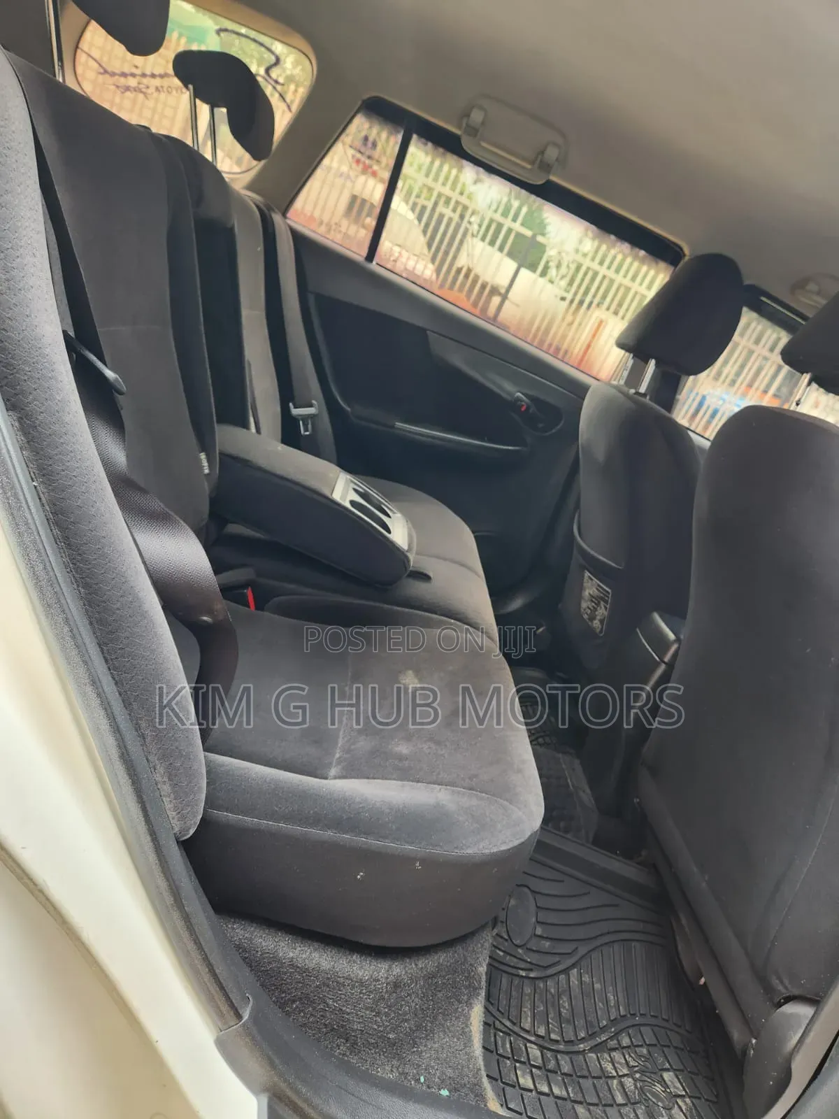 Toyota Corolla Fielder 2010 Pearl