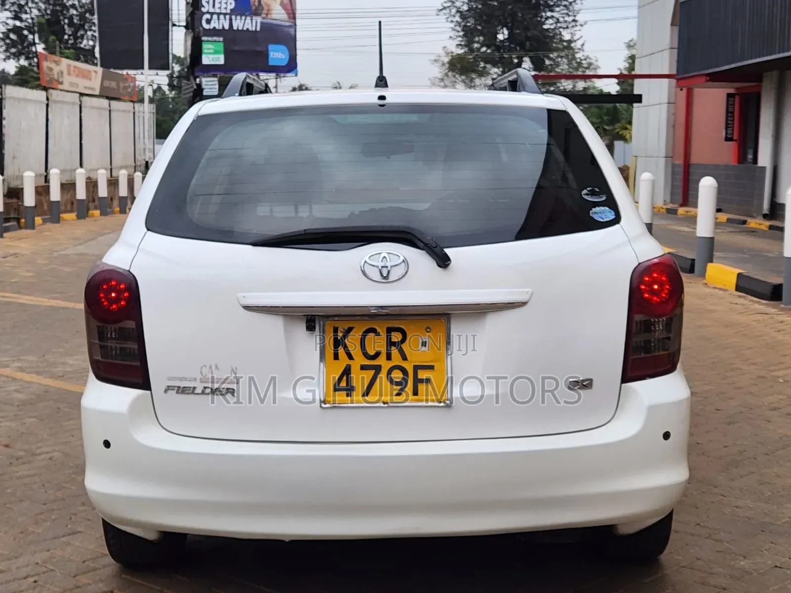 Toyota Corolla Fielder 2010 Pearl