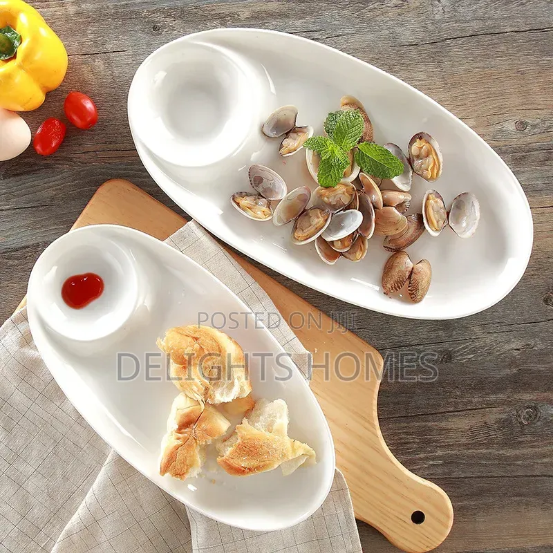 Diya Partition Oval Melamine Plate_b