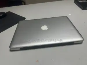 Laptop Apple MacBook Pro 8GB Intel Core i5 HDD 500GB