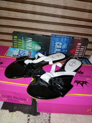Moyo Sandals