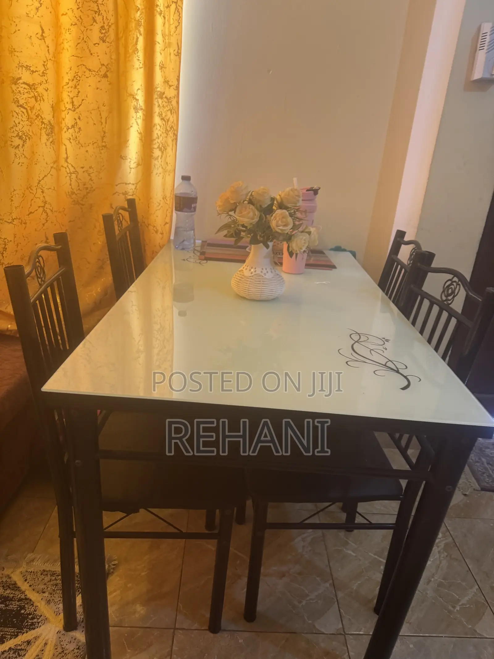 4 Seater Dining Set