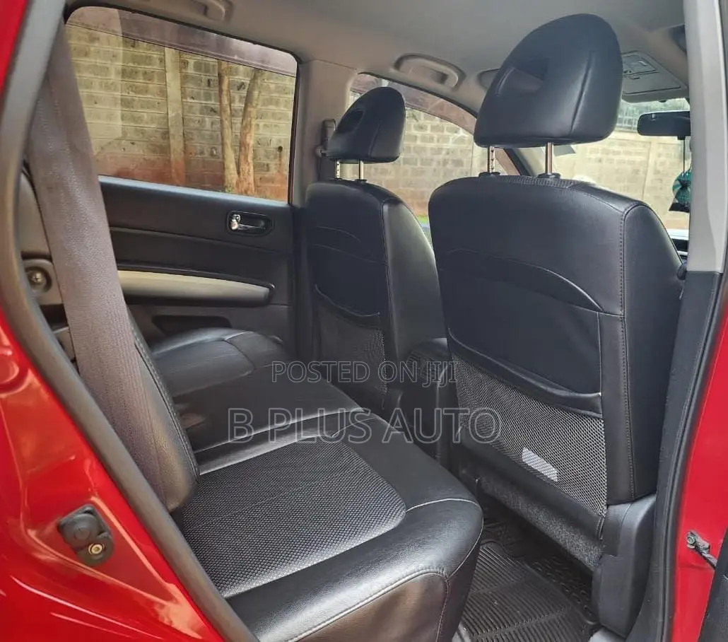 Nissan X-Trail 2010 Maroon
