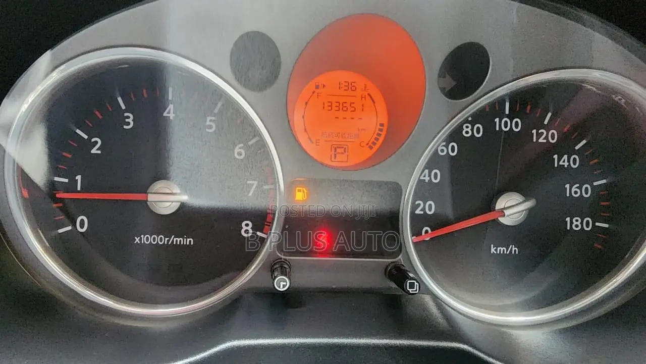 Nissan X-Trail 2010 Maroon