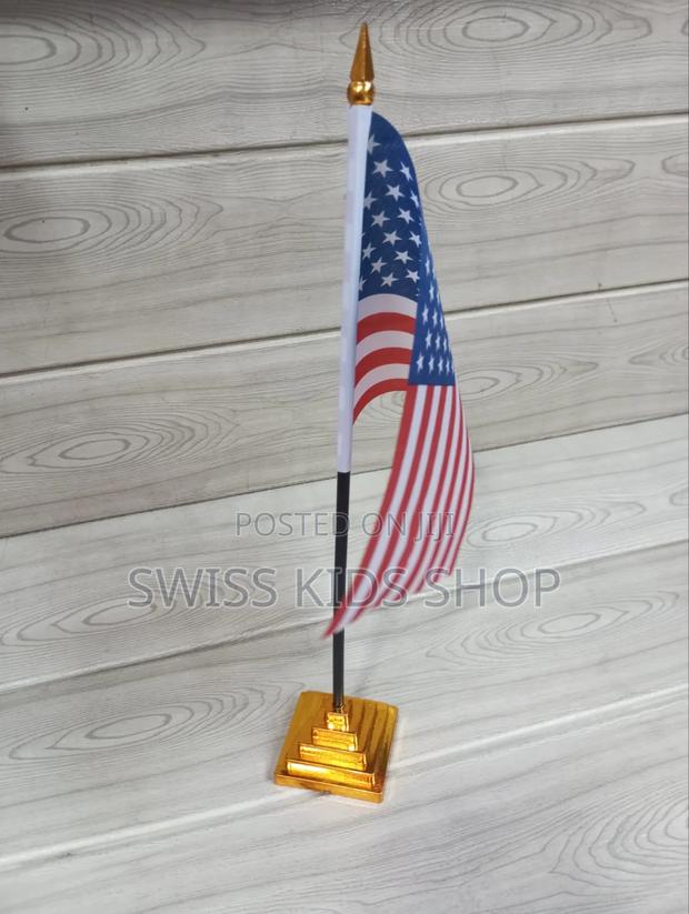 Desk Flag / USA Hand Waving Flag - thumbnail 2