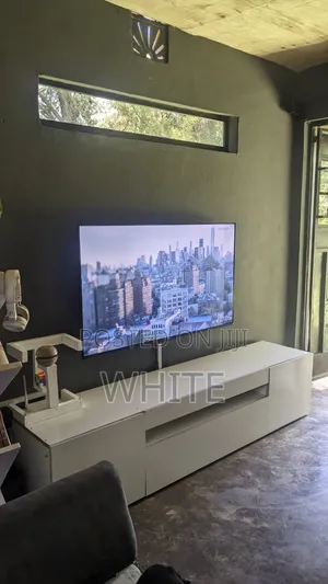 8 Ft Long TV Stand