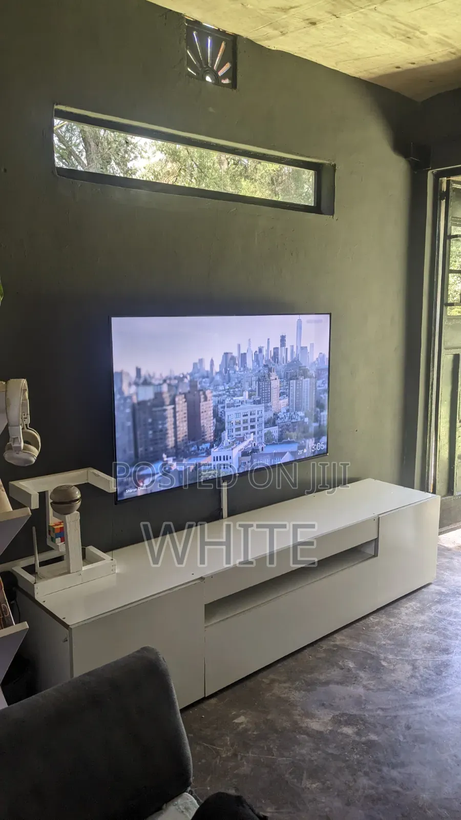 8 Ft Long TV Stand