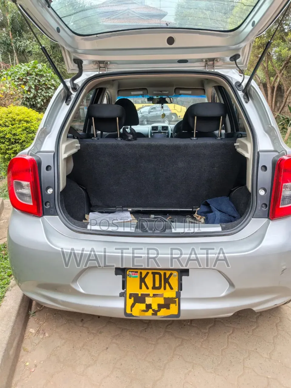 Nissan March 2015 Silver