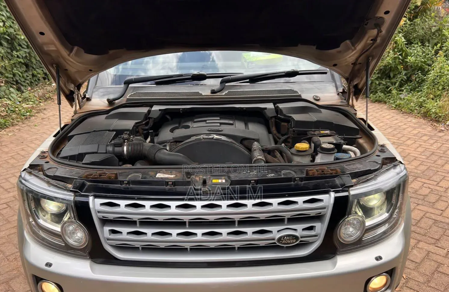 Land Rover Discovery 2014 Silver