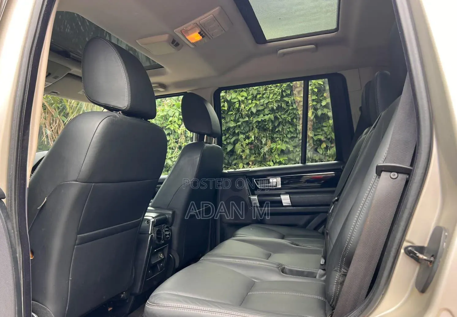 Land Rover Discovery 2014 Silver