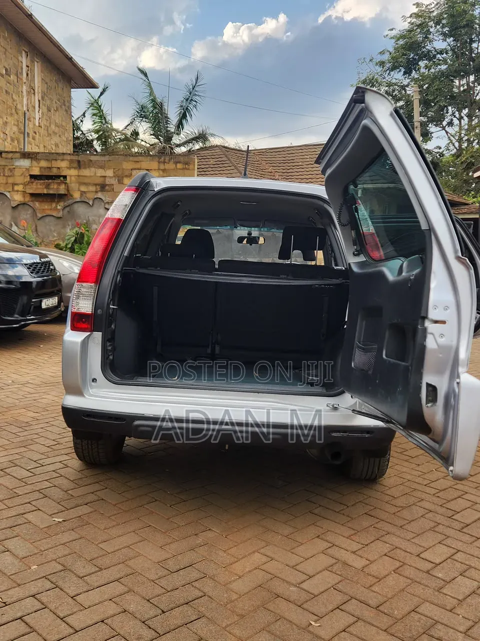Land Rover Discovery 2014 Silver