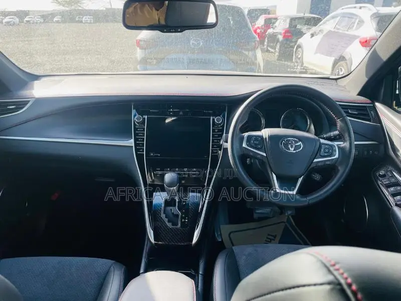 Toyota Harrier 2019 Blue